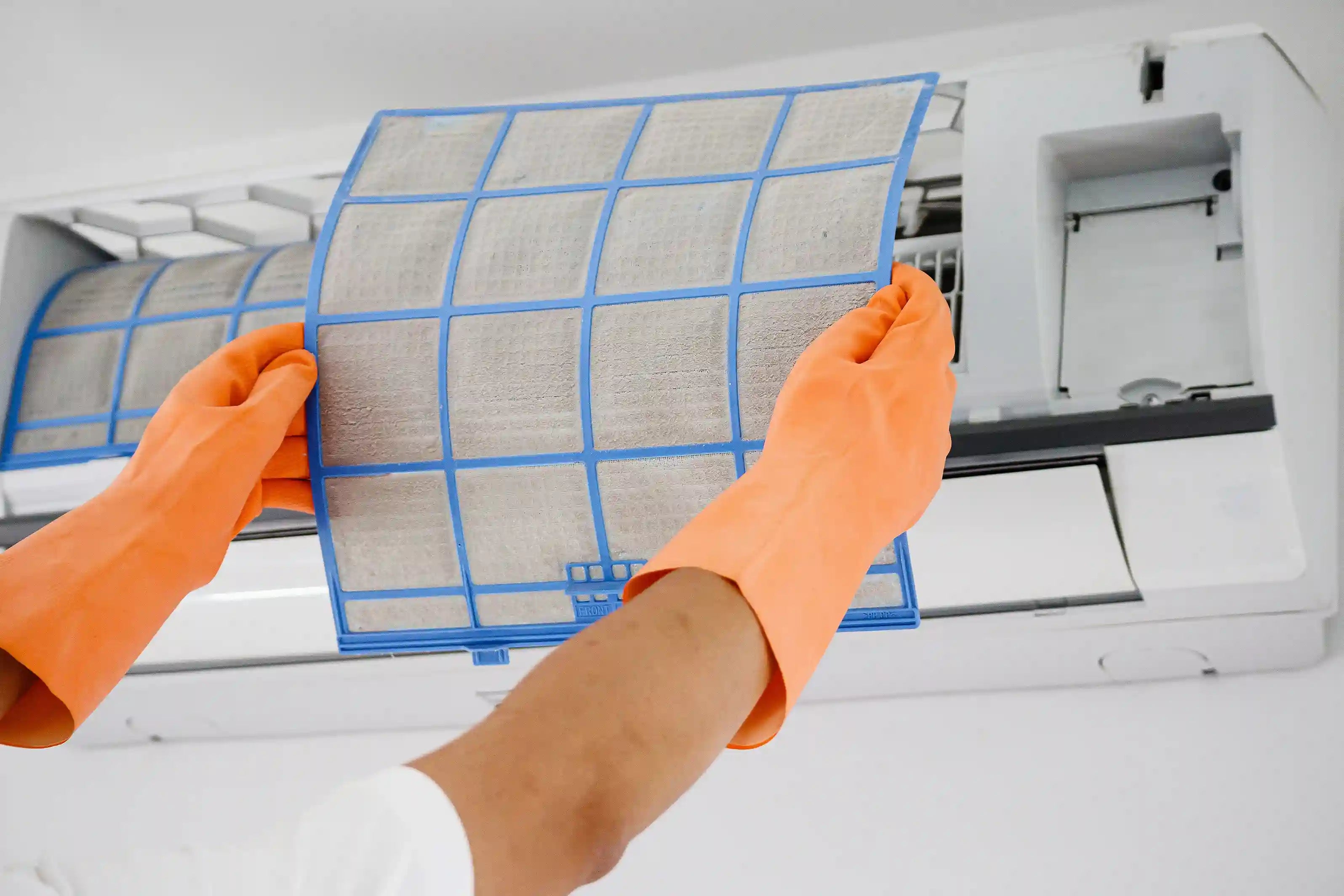 Maintenance of AC Mesh Filter